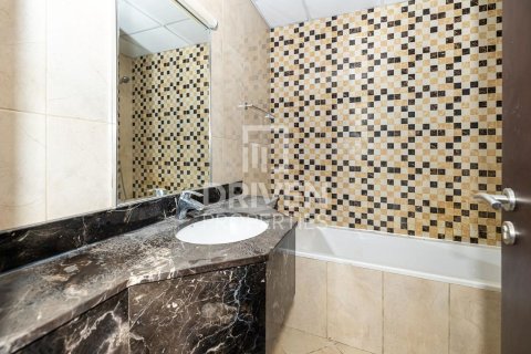 Apartamento en Al Furjan, Dubai, 2 dormitorios, 122 m², № 20631 - foto 8