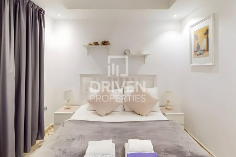 Apartment in Dubai Marina, Dubai 3 bedrooms, 148 sq.m. № 20632 - photo 3