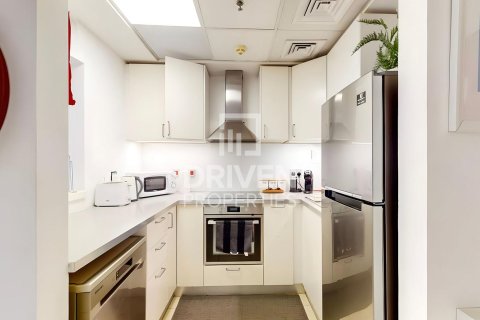 Apartment in Dubai Marina, Dubai 3 bedrooms, 148 sq.m. № 20632 - photo 10