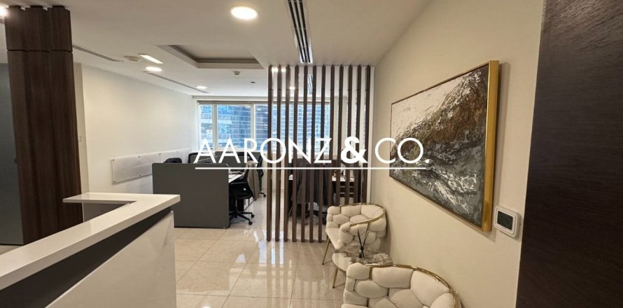 Office in Business Bay, Dubai 110 sq.m. № 51020