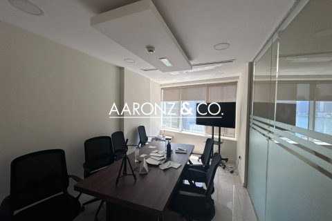 Office in Business Bay, Dubai 110 sq.m. № 51020 - photo 3