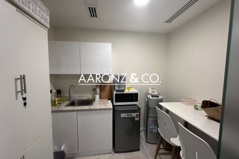Office in Business Bay, Dubai 110 sq.m. № 51020 - photo 12