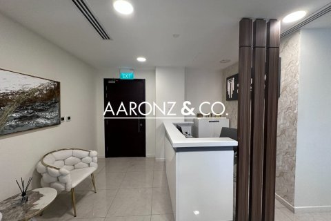 Office in Business Bay, Dubai 110 sq.m. № 51020 - photo 6