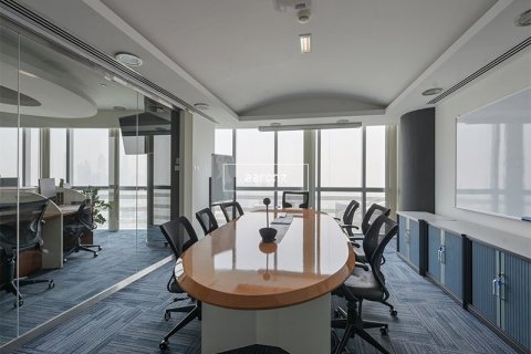 Office in Jumeirah Lake Towers, Dubai 96.9 sq.m. № 51021 - photo 2