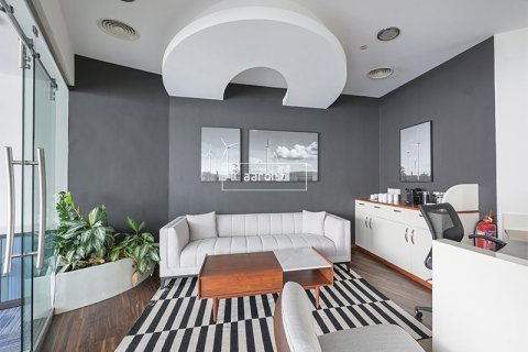 Office in Jumeirah Lake Towers, Dubai 96.9 sq.m. № 51021 - photo 7