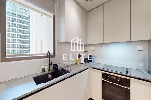Appartement à Shams, Jumeirah Beach Residence, Dubai, studio, 110 m², № 38643 - photo 4