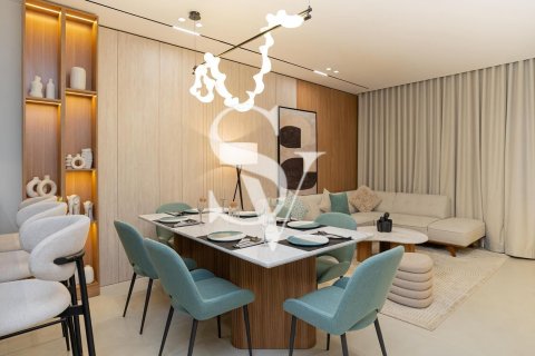 Apartment in Dubai Land, Dubai 2 bedrooms, 112 sq.m. № 67829 - photo 2