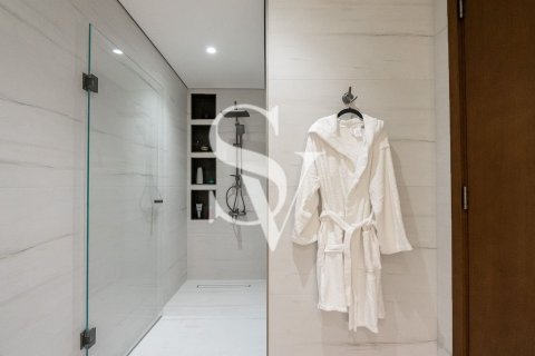 Apartment in Dubai Land, Dubai 2 bedrooms, 112 sq.m. № 67836 - photo 15