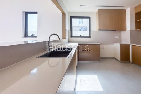 Villa en Al Furjan, Dubai, 4 dormitorios, 377 m², № 43802 - foto 6