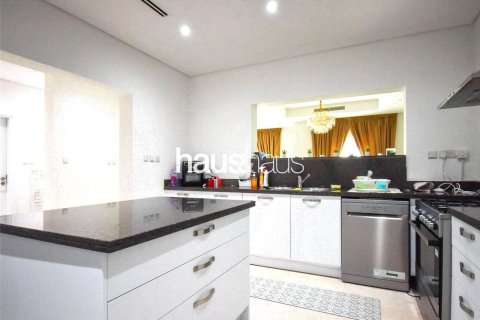 Adosado en Al Furjan, Dubai, 3 dormitorios, 262 m², № 43800 - foto 5