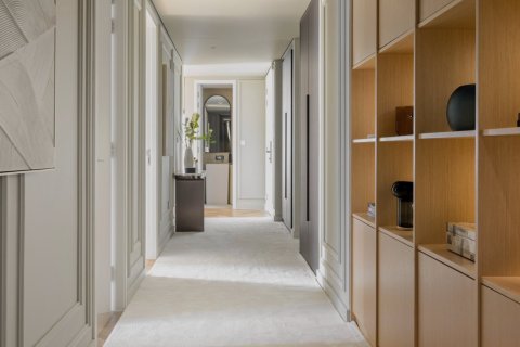 Apartment in BLUEWATERS RESIDENCES in Bluewaters Residences, Bluewaters, Dubai 4 bedrooms, 235 sq.m. № 31367 - photo 6