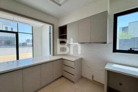 Снять в аренду таунхаус в Al Furjan, Дубай: 4 спальни, 339м², № 22162 - фото 5