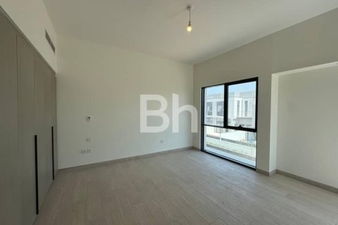 Снять в аренду таунхаус в Al Furjan, Дубай: 4 спальни, 339м², № 22162 - фото 12