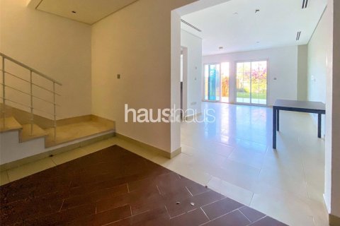 Adosado en Jumeirah Village Triangle, Dubai, 1 dormitorio, 152 m², № 43581 - foto 6