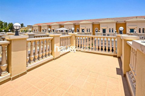 Adosado en Jumeirah Village Triangle, Dubai, 1 dormitorio, 152 m², № 43581 - foto 10