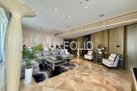 Apartment in FIVE Palm Jumeirah, Palm Jumeirah, Dubai 3 bedrooms, 452 sq.m. № 46067 - photo 1