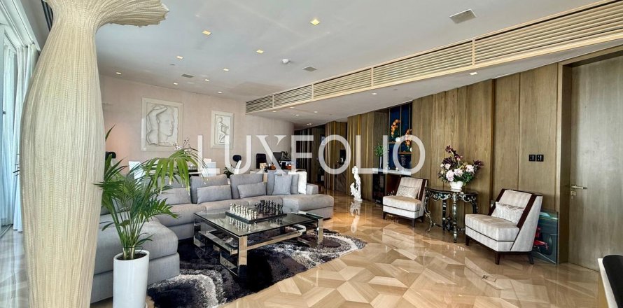 Apartment in FIVE Palm Jumeirah, Palm Jumeirah, Dubai 3 bedrooms, 452 sq.m. № 46067