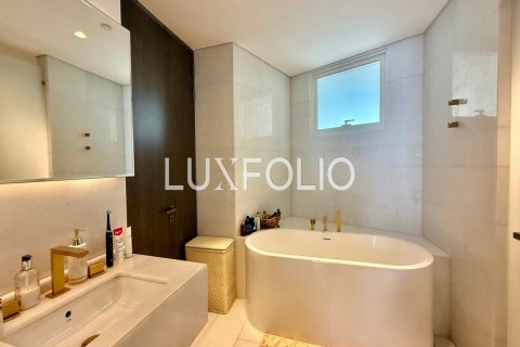 Apartment in FIVE Palm Jumeirah, Palm Jumeirah, Dubai 3 bedrooms, 452 sq.m. № 46067 - photo 28