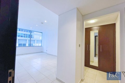 Apartment in DIFC, Dubai 2 bedrooms, 139 sq.m. № 103842 - photo 18