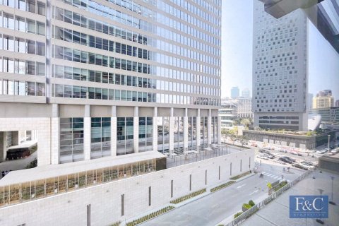 Apartment in DIFC, Dubai 2 bedrooms, 139 sq.m. № 103842 - photo 19