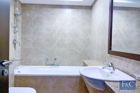 Apartment in DIFC, Dubai 2 bedrooms, 139 sq.m. № 103842 - photo 4