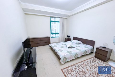 Apartment in Marina Crown, Dubai Marina, Dubai 2 bedrooms, 135 sq.m. № 103845 - photo 9
