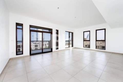 Снять в аренду квартиру в Умм-Сукейме, Дубай: 3 спальни, 174м², № 57368 - фото 1