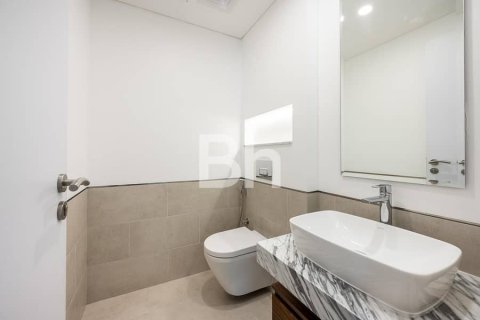 Снять в аренду квартиру в Умм-Сукейме, Дубай: 3 спальни, 174м², № 57368 - фото 4