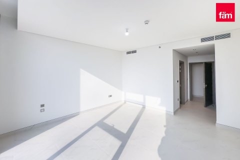 Apartment in Dubai 4 bedrooms, 388.5 sq.m. № 10368 - photo 16