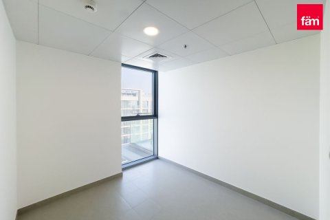 Apartment in Dubai 4 bedrooms, 388.5 sq.m. № 10368 - photo 22