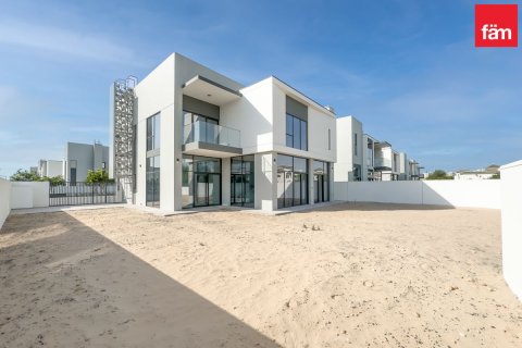 Villa en Al Furjan, Dubai, 4 dormitorios, 833.8 m², № 10365 - foto 3