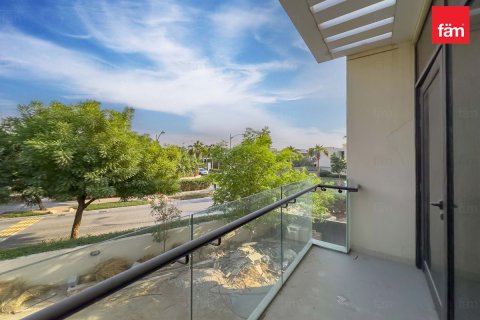 فيلا في دبي 5 غرف نوم , 685.8 م² رقم 71537 - صورة 11