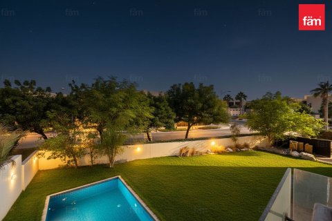 فيلا في دبي 5 غرف نوم , 685.8 م² رقم 71537 - صورة 25