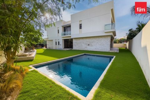 فيلا في دبي 5 غرف نوم , 685.8 م² رقم 71537 - صورة 29