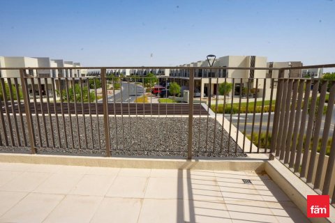 Villa in Dubai 3 bedrooms, 129.9 sq.m. № 71536 - photo 24