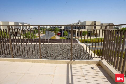 Villa in Dubai 3 bedrooms, 129.9 sq.m. № 71536 - photo 10