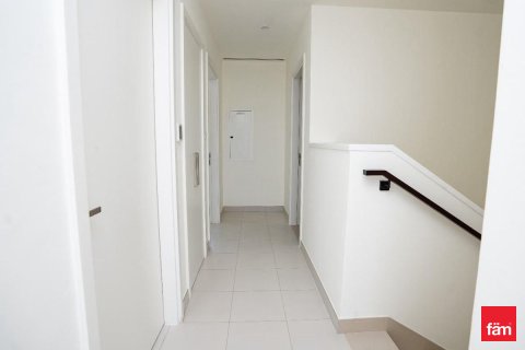 Villa in Dubai 3 bedrooms, 129.9 sq.m. № 71536 - photo 7