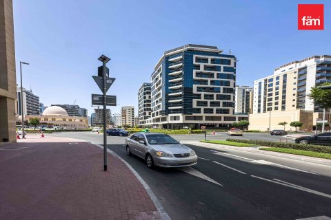 Apartment in Al Satwa, Dubai 2 bedrooms, 117.8 sq.m. № 71546 - photo 12