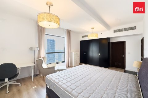 Apartment in Dubai 2 bedrooms, 118.4 sq.m. № 71544 - photo 13