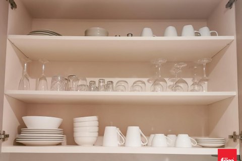 Снять в аренду квартиру в Пальме Джумейре, Дубай: 1 спальня, 100м², № 71538 - фото 5