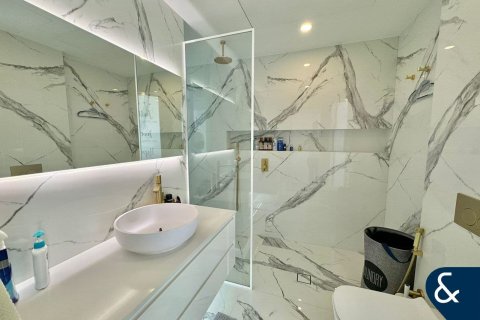 Купить виллу в Green Community Motor City, Motor City, Дубай: 4 спальни, 399м², № 76053 - фото 9