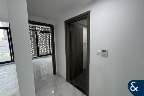 Apartment in Jumeirah Village Circle, Dubai 2 bedrooms, 92 sq.m. № 76066 - photo 8