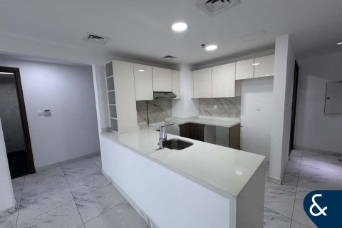 Apartment in Jumeirah Village Circle, Dubai 2 bedrooms, 92 sq.m. № 76066 - photo 2