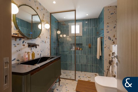 Villa in Meadows, Dubai 5 bedrooms, 381 sq.m. № 76065 - photo 14