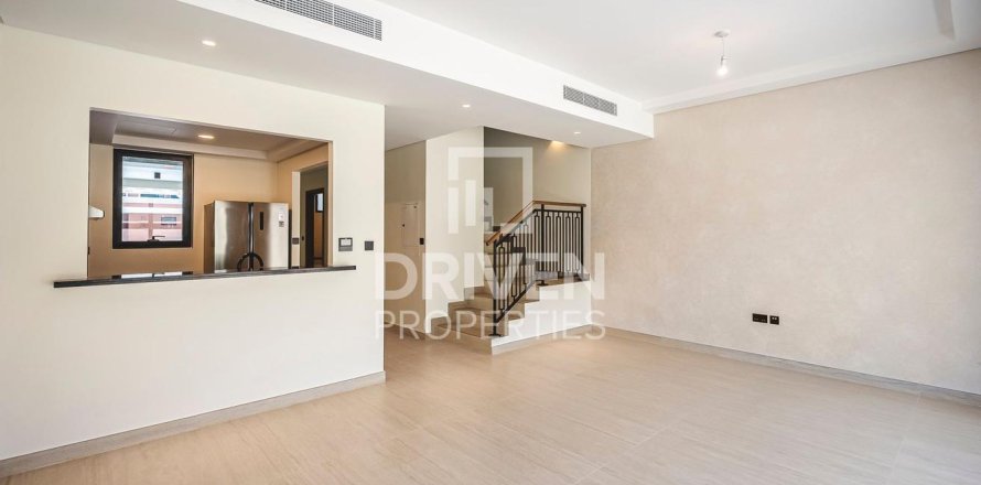 Townhouse in Damac Lagoons, Dubai 3 bedrooms, 144 sq.m. № 128221