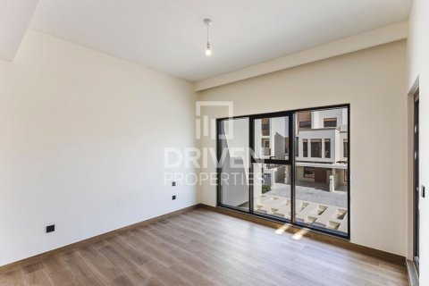 Townhouse in Damac Lagoons, Dubai 4 bedrooms, 144.56 sq.m. № 128223 - photo 10