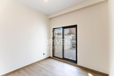 Townhouse in Damac Lagoons, Dubai 4 bedrooms, 144.56 sq.m. № 128223 - photo 6