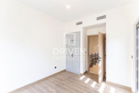 Townhouse in Damac Lagoons, Dubai 4 bedrooms, 144.56 sq.m. № 128223 - photo 9