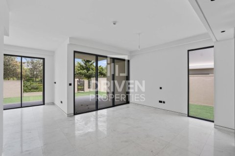 Villa in Harmony, Tilal Al Ghaf, Dubai 4 bedrooms, 404.96 sq.m. № 128220 - photo 2