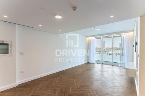 Apartamento en EMAAR Beachfront, Dubai Harbour, Dubai, 2 dormitorios, 117.89 m², № 128231 - foto 3